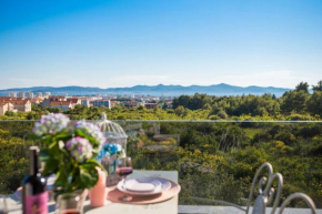 UNIQUE LUXURY APARTMENT MILA WITH SEA VIEW